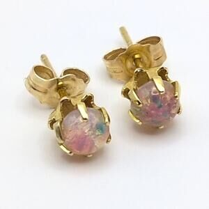 VTG 14k Yellow Gold Stud Earrings Glass Foil Opal Pierced Earrings 5.5mm .98g